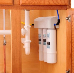 UltraEase™ Water Purifier Filtration System installed